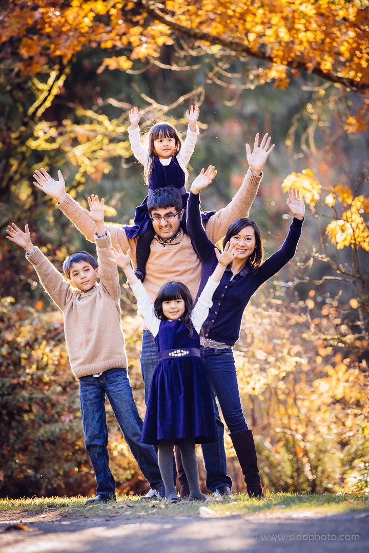 2014-11-16 - Linh Parag Family - _O5C9285