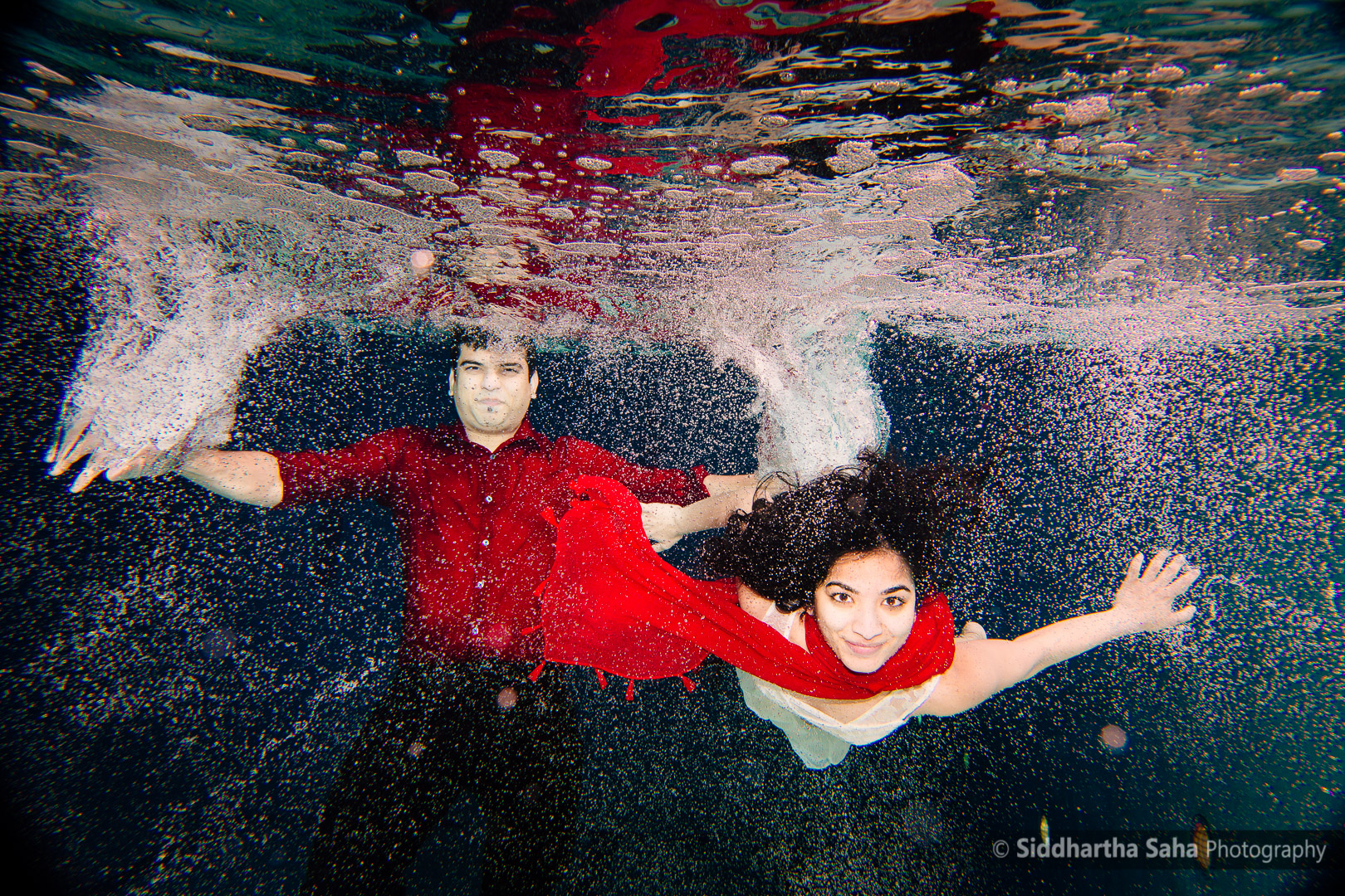 2015-04-12 - Saloni Vaibhav Underwater Shoot - _O5C4661-15